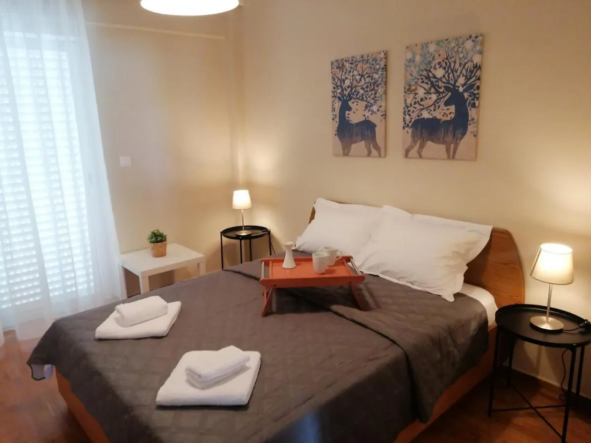 Medea'S Luxury Apartment Переа