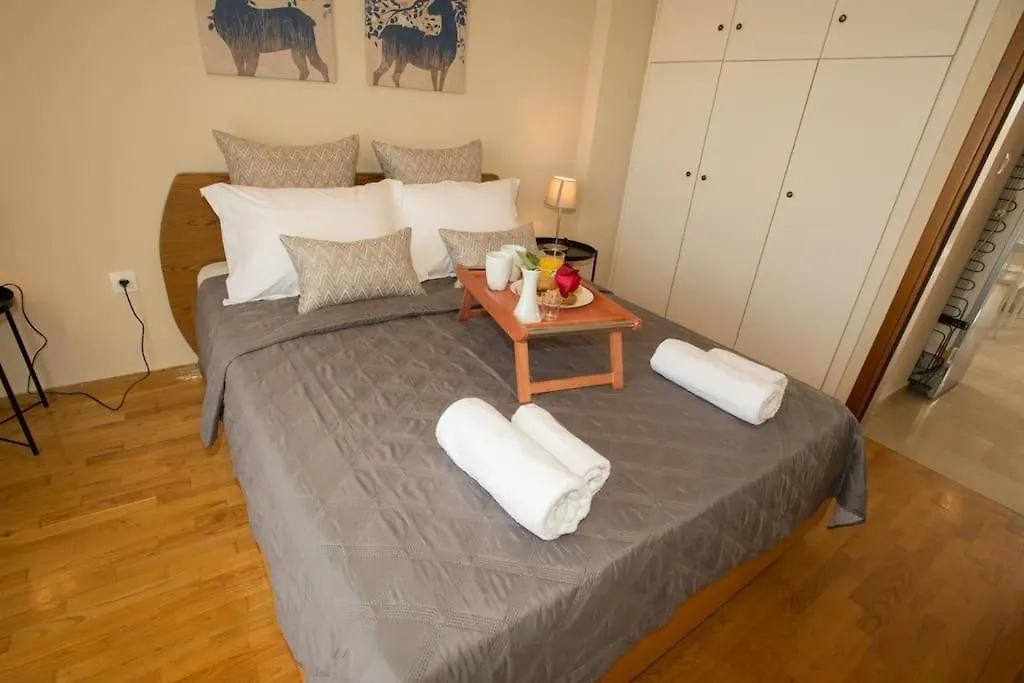 Medea'S Luxury Apartment Переа